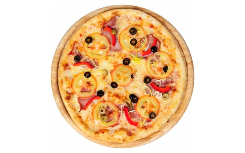 Пицца с ветчиной и овощами