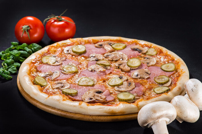 Пицца «Грибная» на толстом тесте