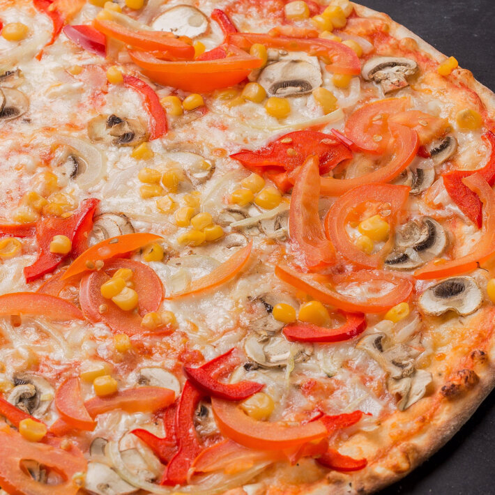 Пицца «Вегетарианская» на пышном тесте