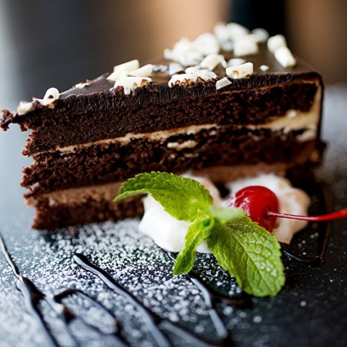 Десерт «Три шоколада»