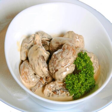 Грибы в сметанном соусе