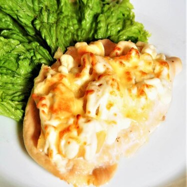 Филе птицы с ананасом