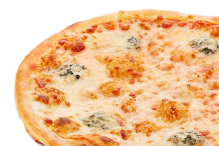 Пицца «Четыре сыра» на пышном тесте