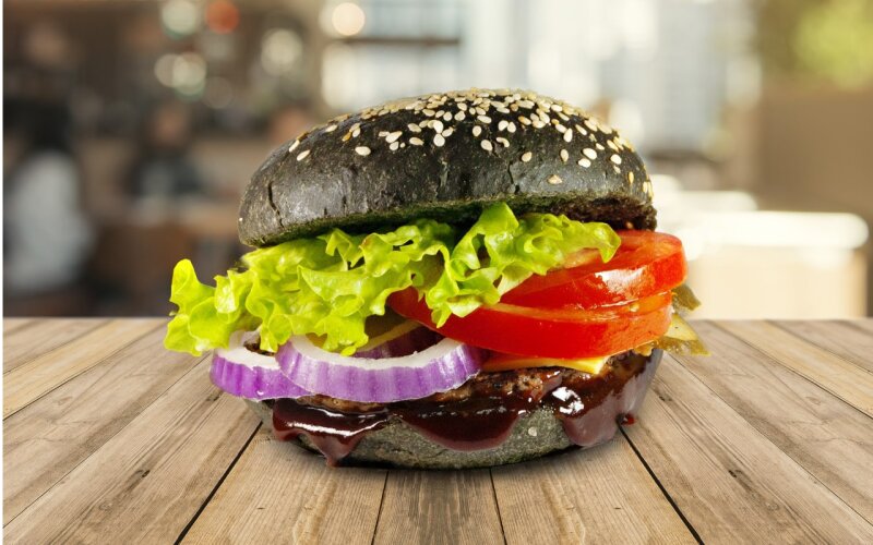 Black burger с говяжьей котлетой