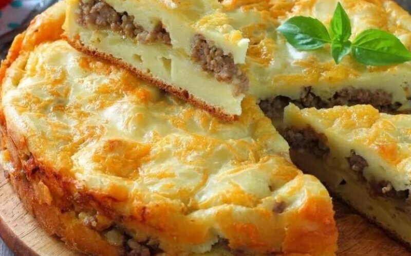 Закрытый пирог с сыром и картофелем
