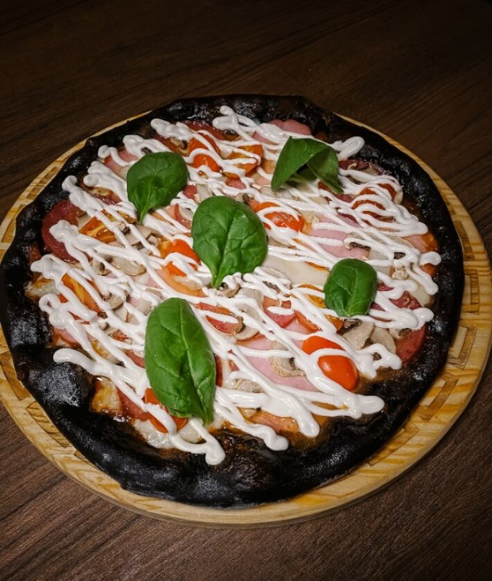 Пицца Black Capri