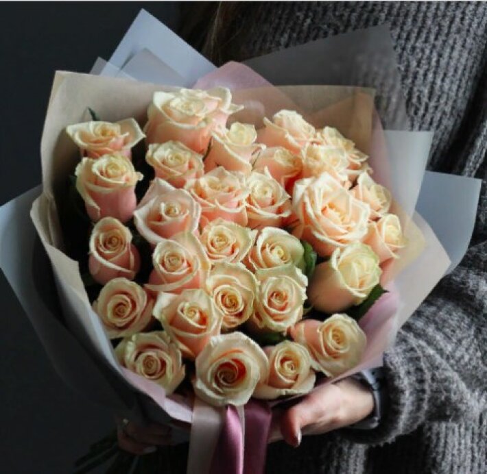 Букет «Талея» Из 25 роз