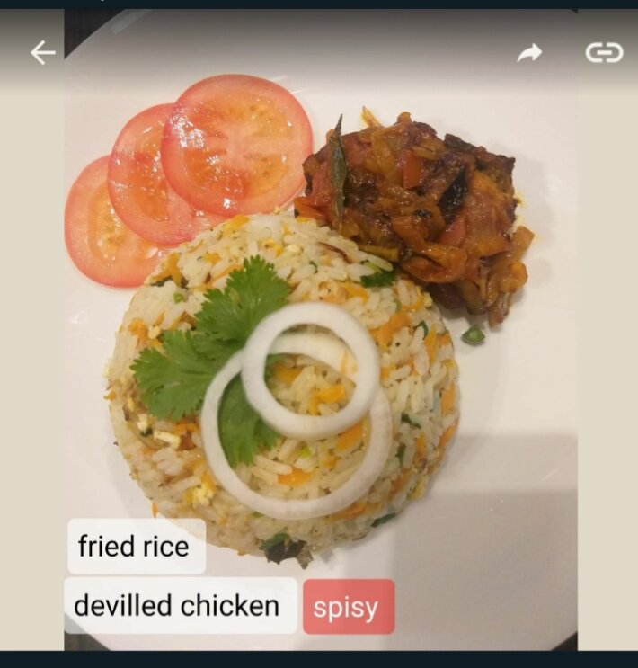 Жареный рис с курицей масала