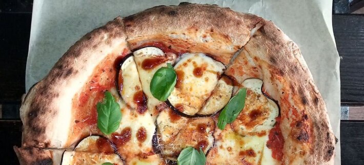 Пицца с баклажаном «Пармиджано»