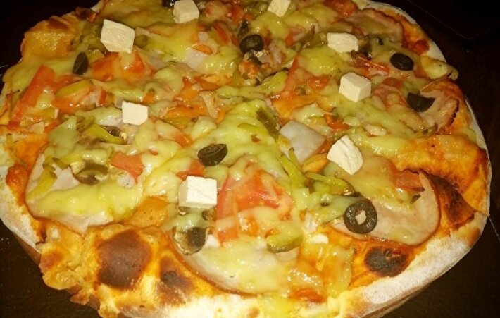 Пицца «Каприччоза»
