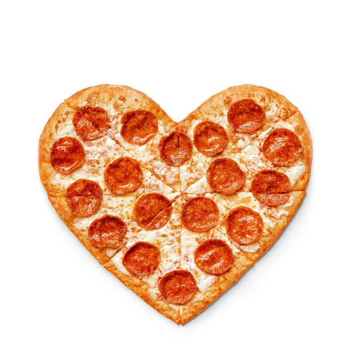 Пицца «Пеперони-сердце»