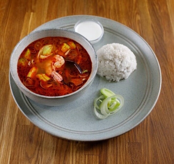 Суп «Том Ям» с морепродуктами