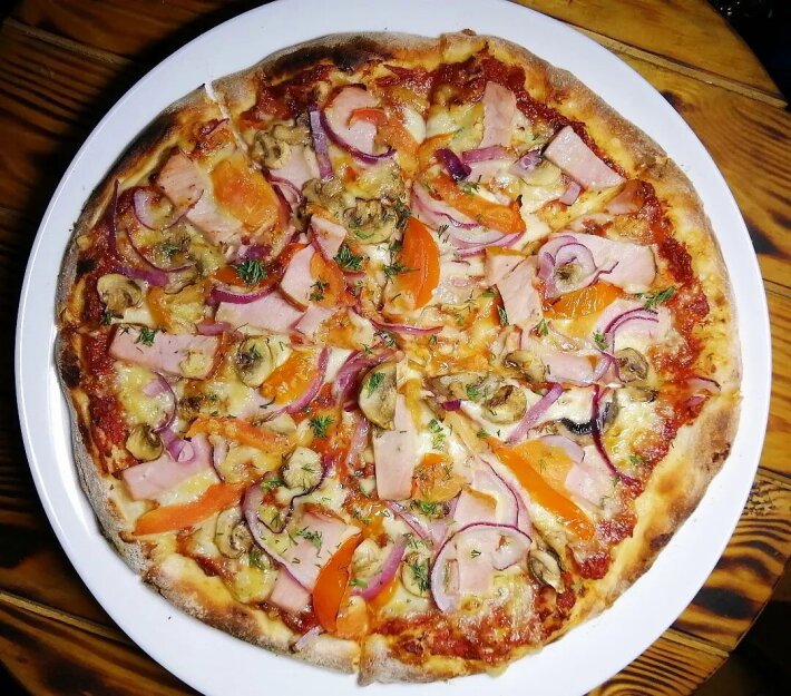 Пицца «По-болгарски»