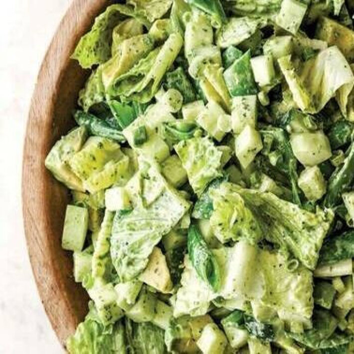 Большой зелёный салат