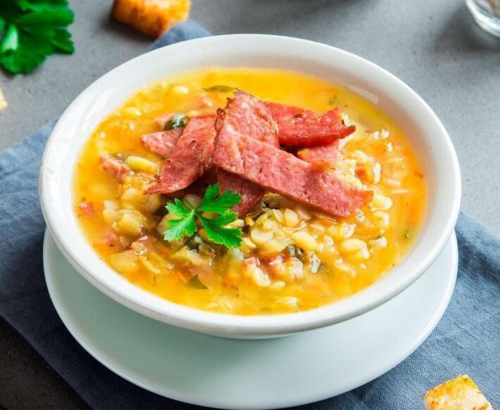 Суп гороховый с мясом и картофелем