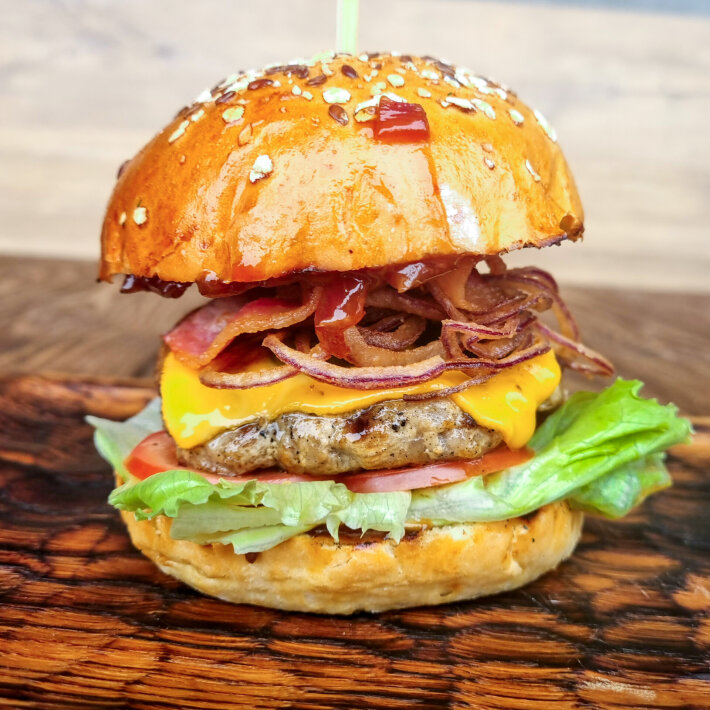 Бургер «Jack Daniel`s» (свинина+говядина)