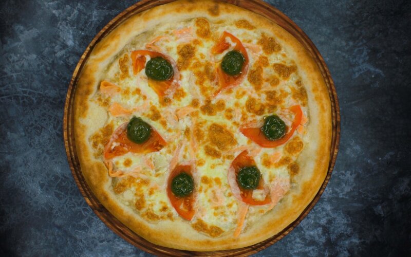 Пицца «Сливочный лосось»