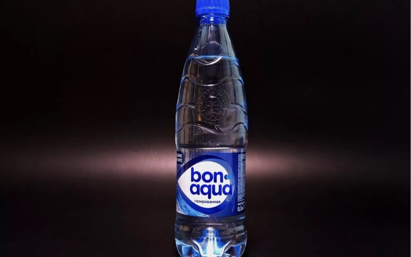 Вода питьевая сильногаз. "Бонаква"