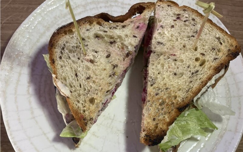 Сэндвич с ростбифом